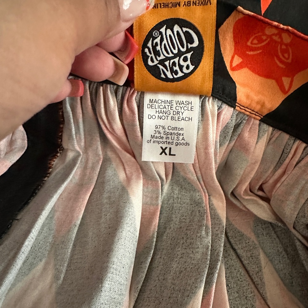 Collectif Tiki Multicolor A-Line Skirt - Picture 3 of 6